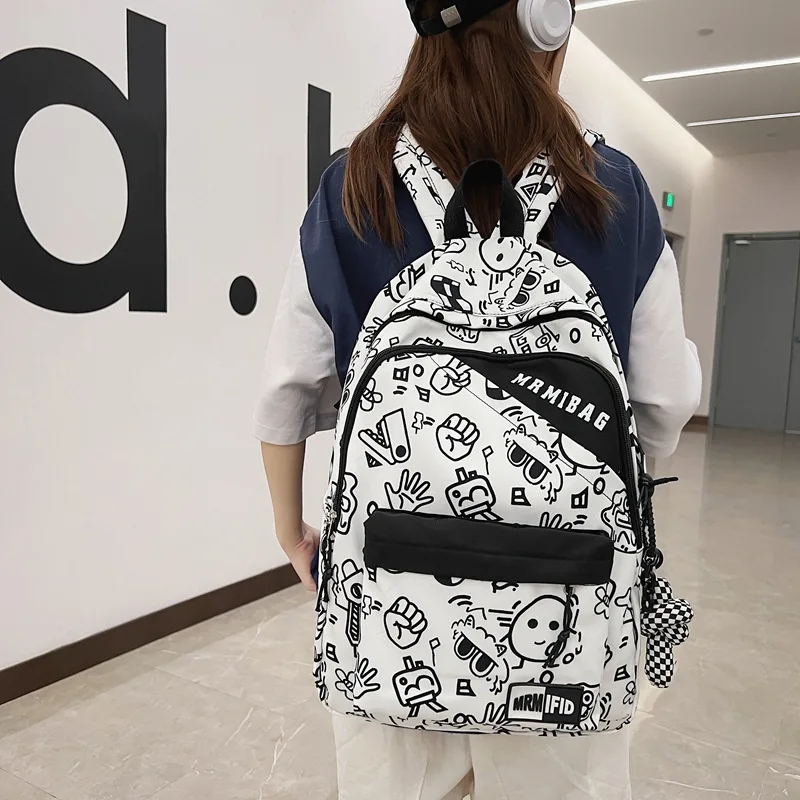 Mochila escolar con dibujos de astronautas para niños y adolescentes, morral impermeable para Primaria, novedad de 2023