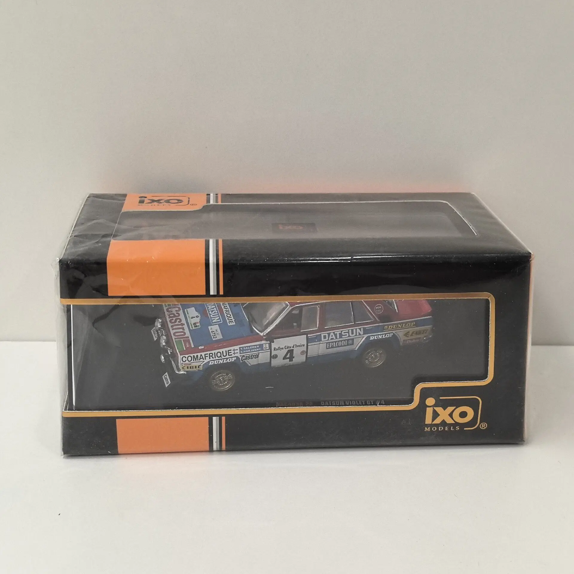 DEA Diecast 1/43 Scale Datsun Violet GT # 4 1981 Racing Alloy Car Model