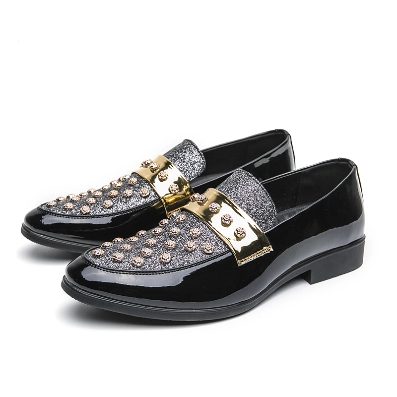 

Мужские лоферы из искусственной кожи с заклепками и украшением на низком каблуке, модная профессиональная классическая мужская обувь для делового банкета, размер 38-47
