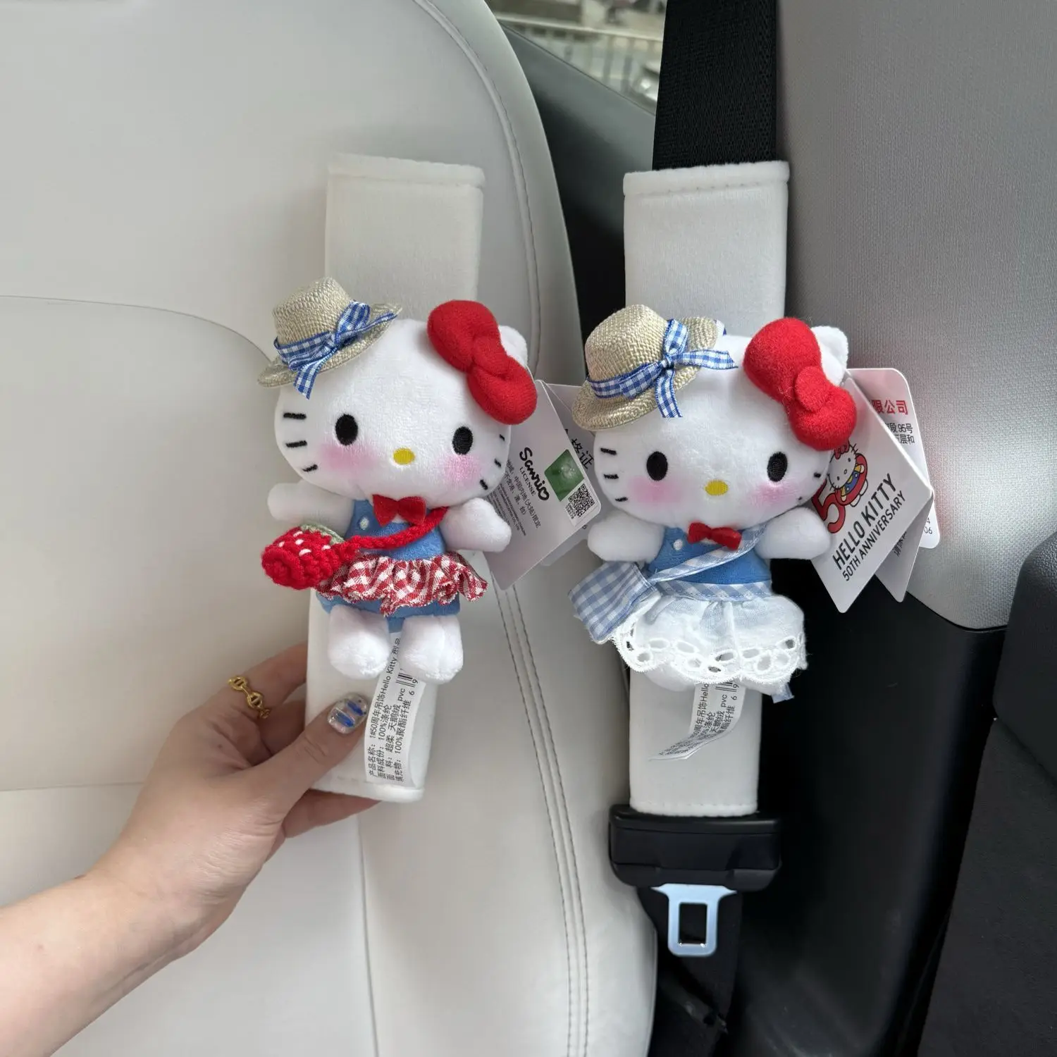 Kawaii อะนิเมะ Hello Kitty เด็กรถที่นั่งเข็มขัดการ์ตูนที่นั่งเข็มขัดป้องกันรถอุปกรณ์เสริมรถที่นั่งเข็มขัดเครื่องประดับ