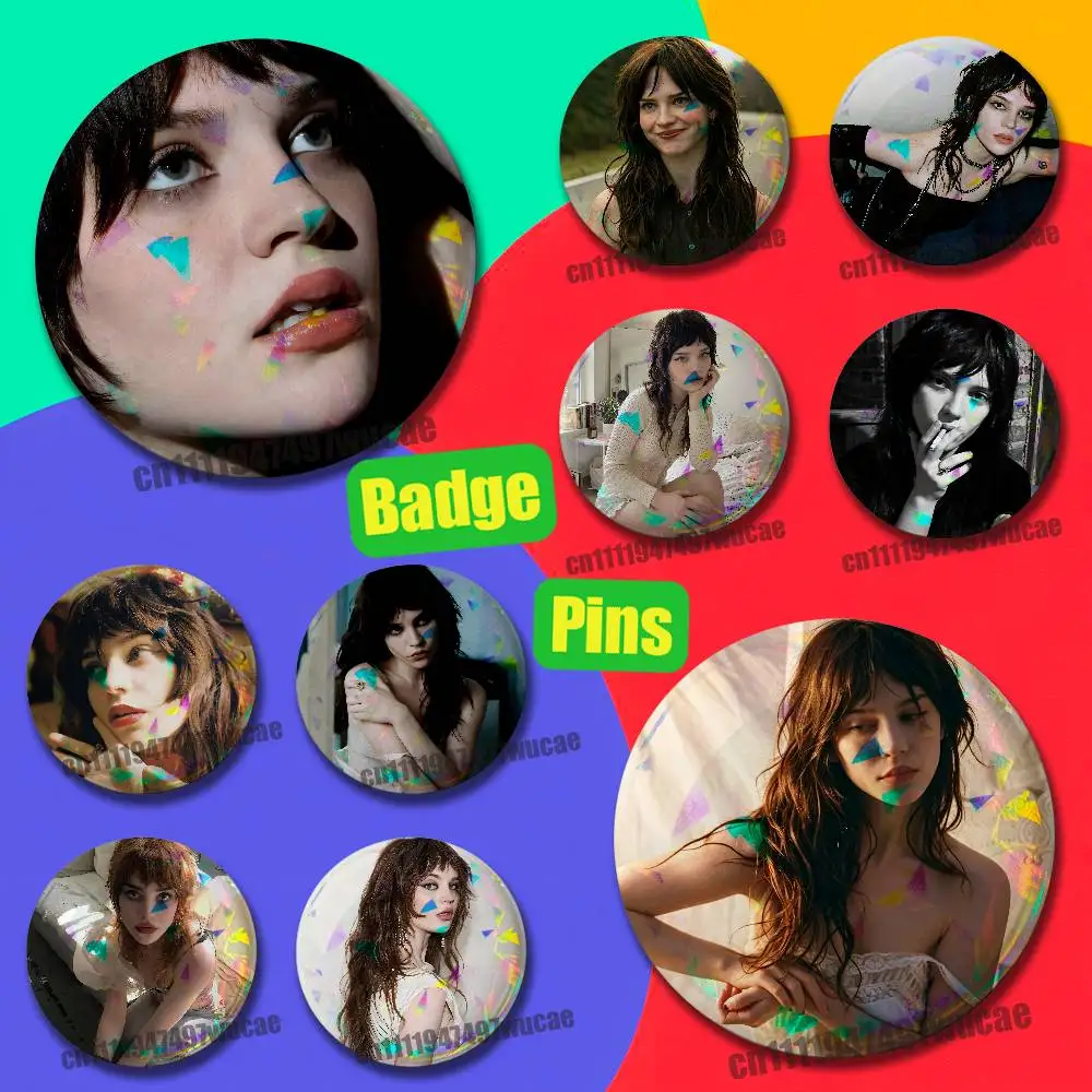 For Sophie Thatcher American Actress Badge Cover DIY Pin Insignia Emblem Button Round Gift Cosplay Laser Film Case
