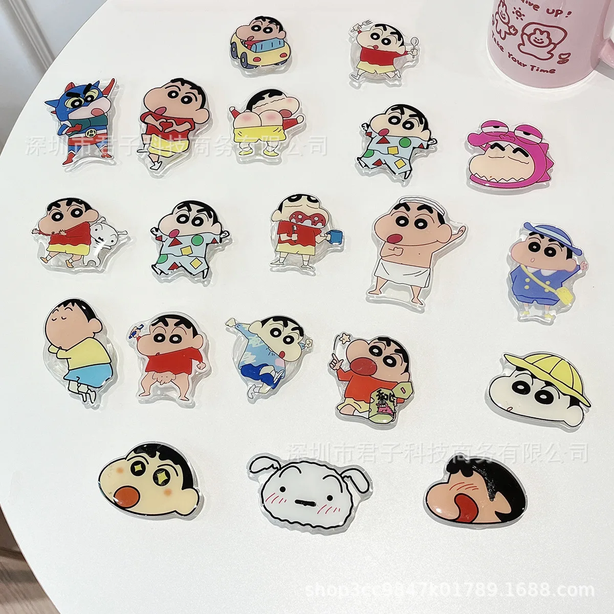 Fun And Cute Cartoon Crayon Shin-Chan Suitable For Magsafe Magnetic Stand Air Bag Telescopic Desktop Magnetic Girl Gifts