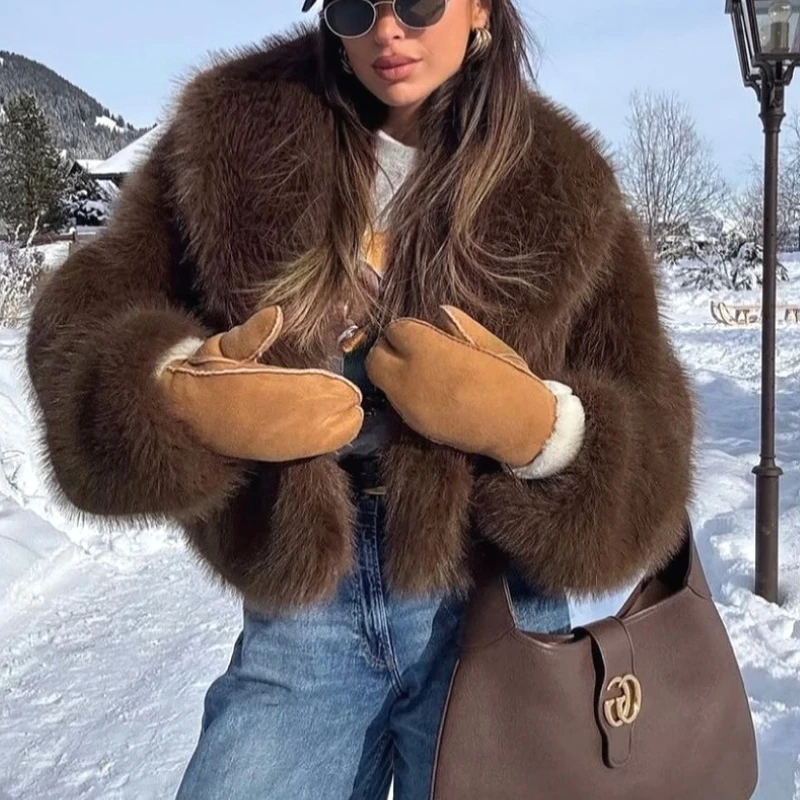 

Short Faux Fur Coat Women Autumn Winter Large Jacket Overcoat White Turn Down Collar Pockets Thick Coat Warm Jackets Maxi Coats