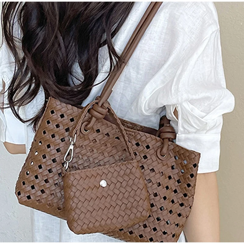 Taschenset, ausgehöhlte gewebte Schultertasche mit passender Geldbörse, lässige Damen-Sommerhandtasche mit Tragegriff, vielseitige weiche Tasche für den Arbeitsweg – Detail 12