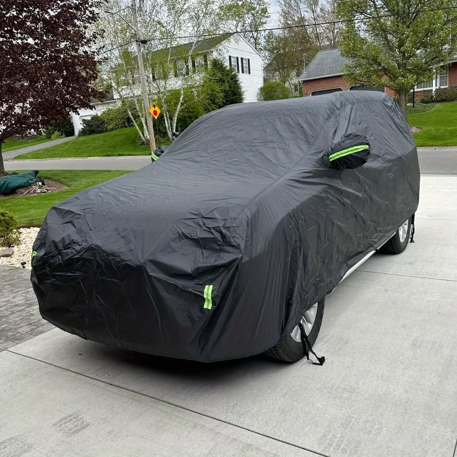 

Comprehensive Car Cover Designed to Shield Your SUV Or Sedan from Sunlight, Rain, Snow, And Harmful UV Rays, Providing Frost Protection