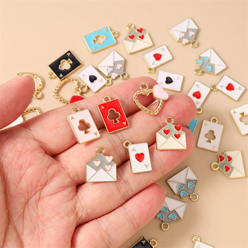 20 Stück niedliche Emaille-Pokerkarten-Anhänger mit Liebesherz-Motiv für die Herstellung von Ohrringen, Halsketten, Armbändern, DIY-Bastelarbeiten, Schmuckzubehör – Detail 2