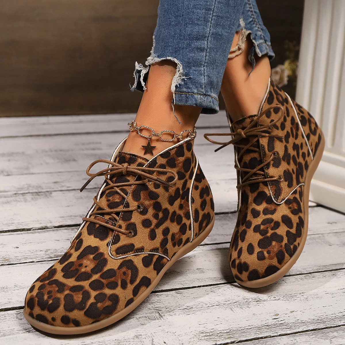 Leopard Print Flat Ankle Boots for Women 2024 Autumn Lace Up High Top Casual Shoes Woman Faux Suede Soft Bottom Work Botas Mujer