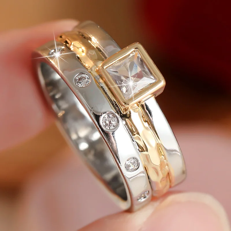 Women's Fashionable Two Tone Ring with Synthetic Zircon Embellishment Design Versatile Exquisite Ring Daily Casual Jewelry