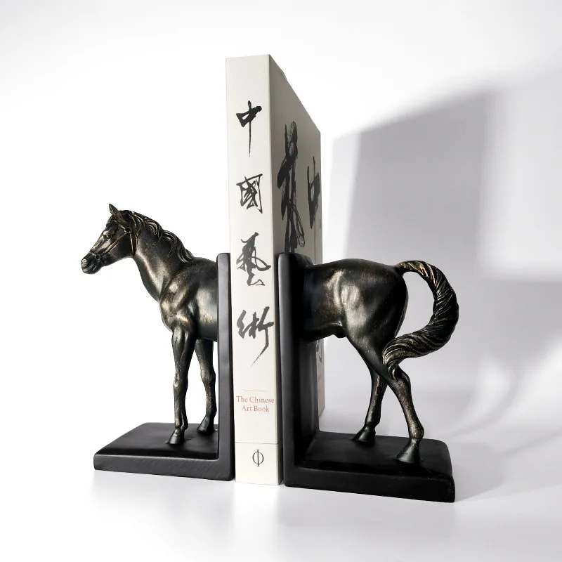European Resin Black Sweep Copper Broken Horse Bookends Ornament Model Room Office Study Desktop Decoration