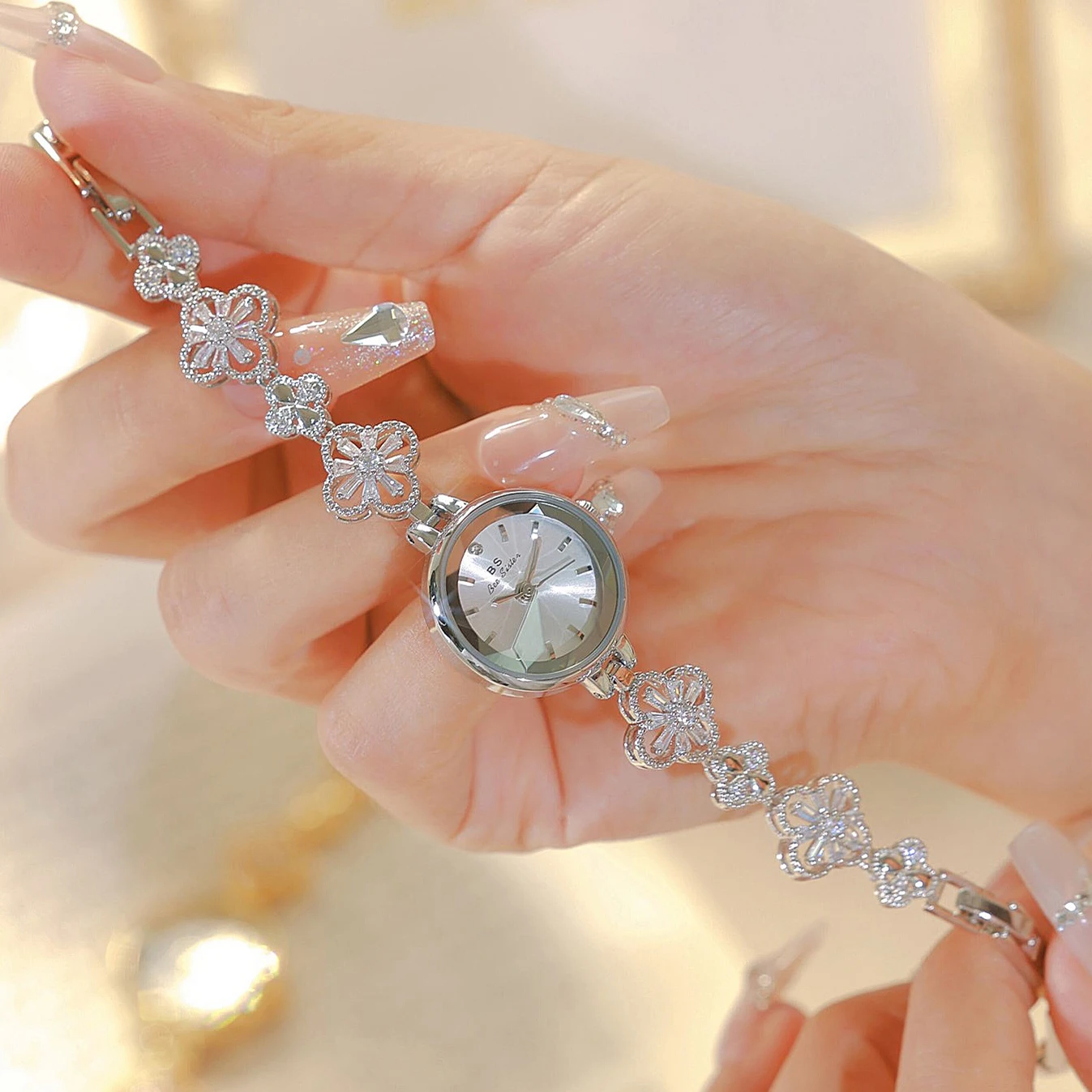 Woman Silver Ladies Wristwatches Watch For Bracelet