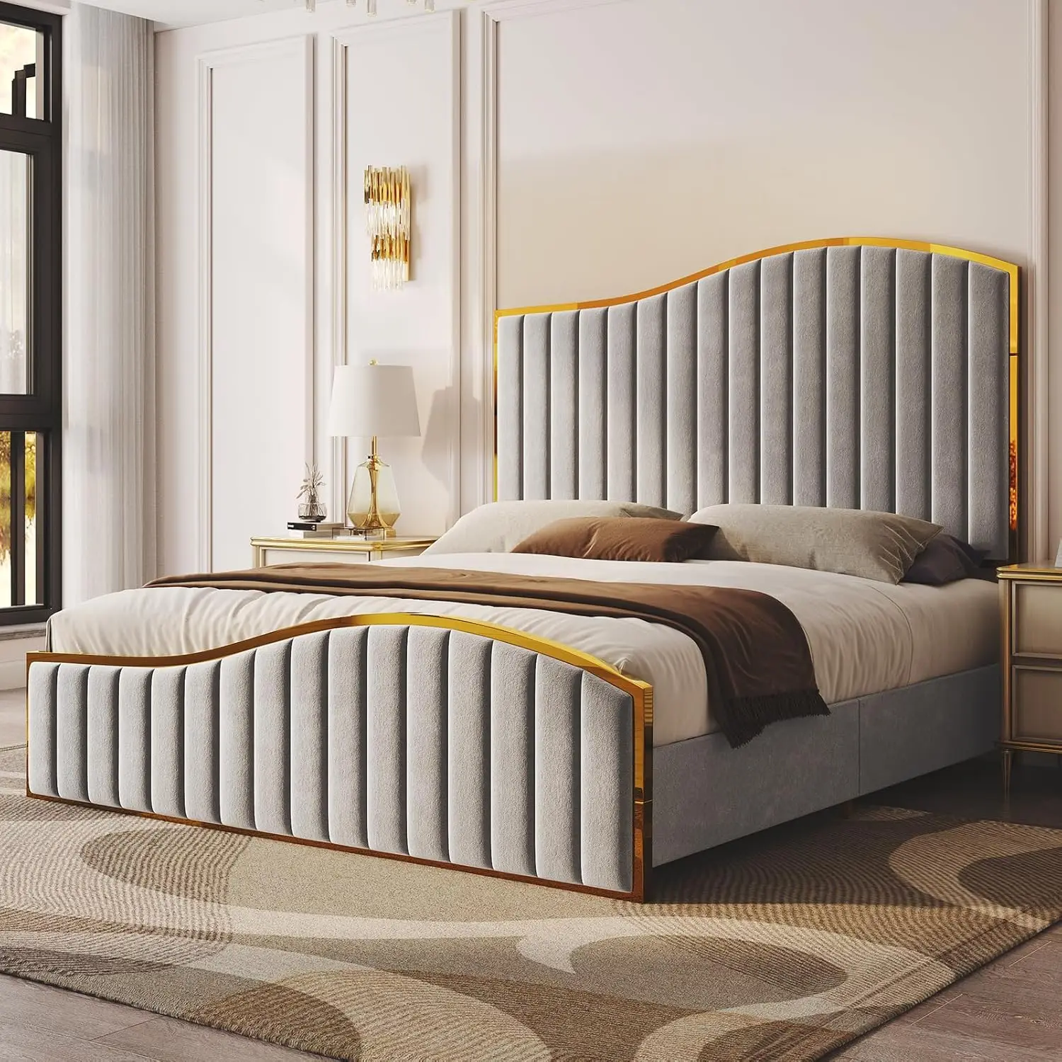Base de Cama Queen Size, Cabecera Alta de 61.4 Pulgadas, Tapizada en Terciopelo con Detalles Dorados y Pie de Cama de Madera, Personalizable