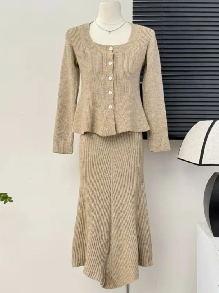 Fashion Elegant Knitted Suit Women\'s2024 Autumn Winter Square Collar Long Sleeve Sweater Cardigan And Slim Skirt Two Pieces Set