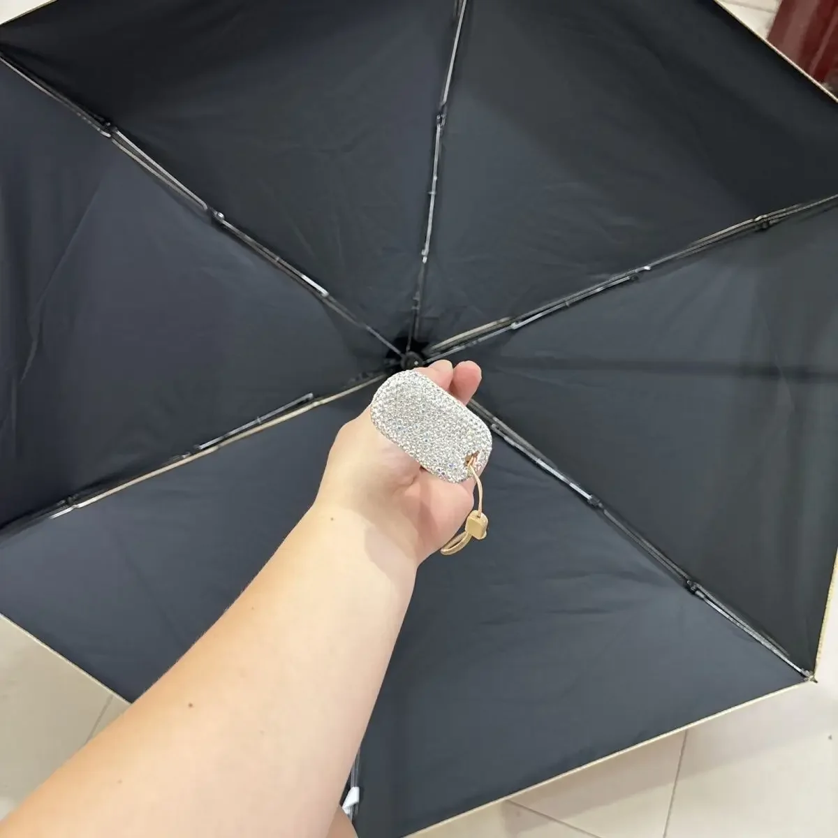 Mini parapluie solaire haut de gamme, protection solaire UV, personnalité créative, abordable, luxe, portable, pliant, petit, or