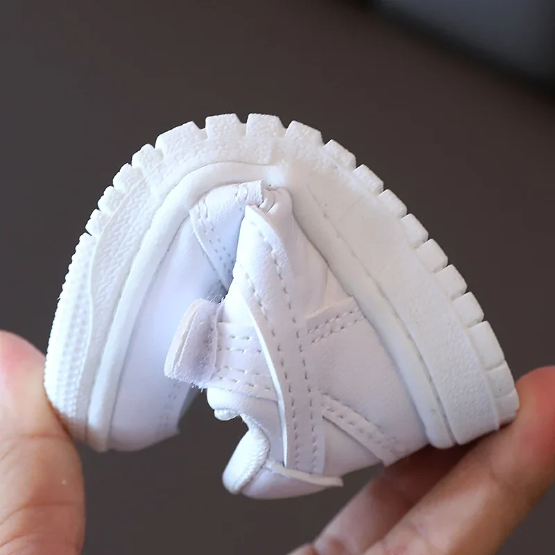 Children\'s sports shoes, boys and girls sneakers, 2024 spring and autumn new Korean version boys baby shoes, small white sho