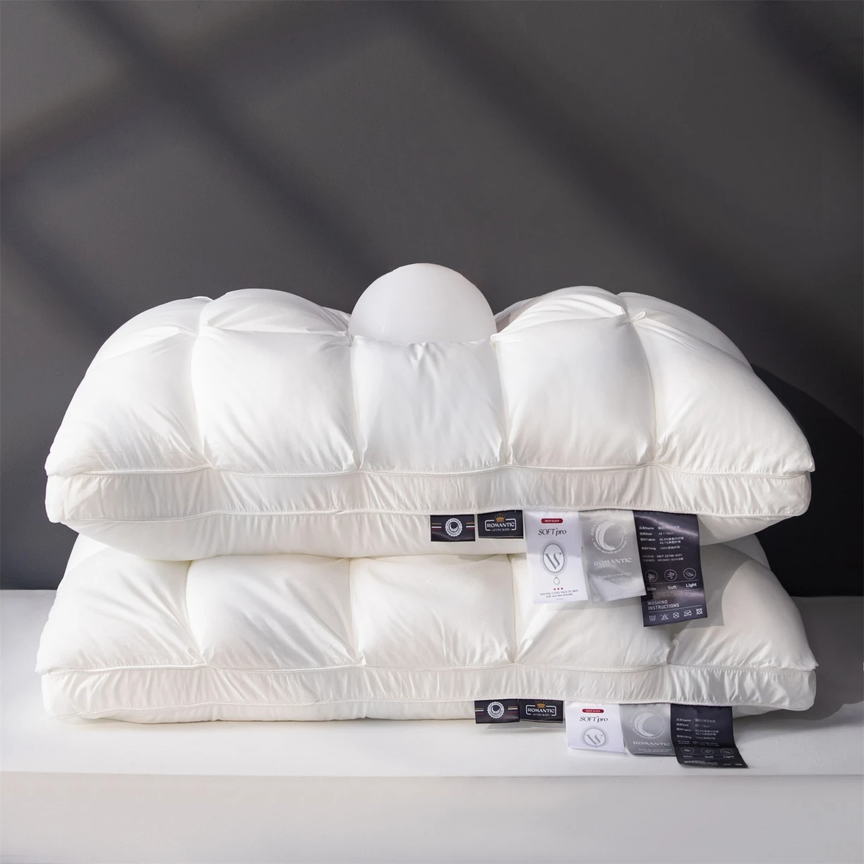 

Luxury 3D Bread Micro Fiber Fillings Pillows for Sleeping Body Neck Protection Bed Pillows Soft Comfort Natural Fiber Cover
