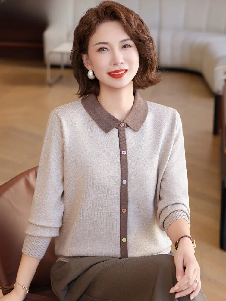 

Вязаный свитер для молодых мам на осень, базовый слой, топ для женщин среднего и старшего возраста, модный свободный крой, на одной пуговице