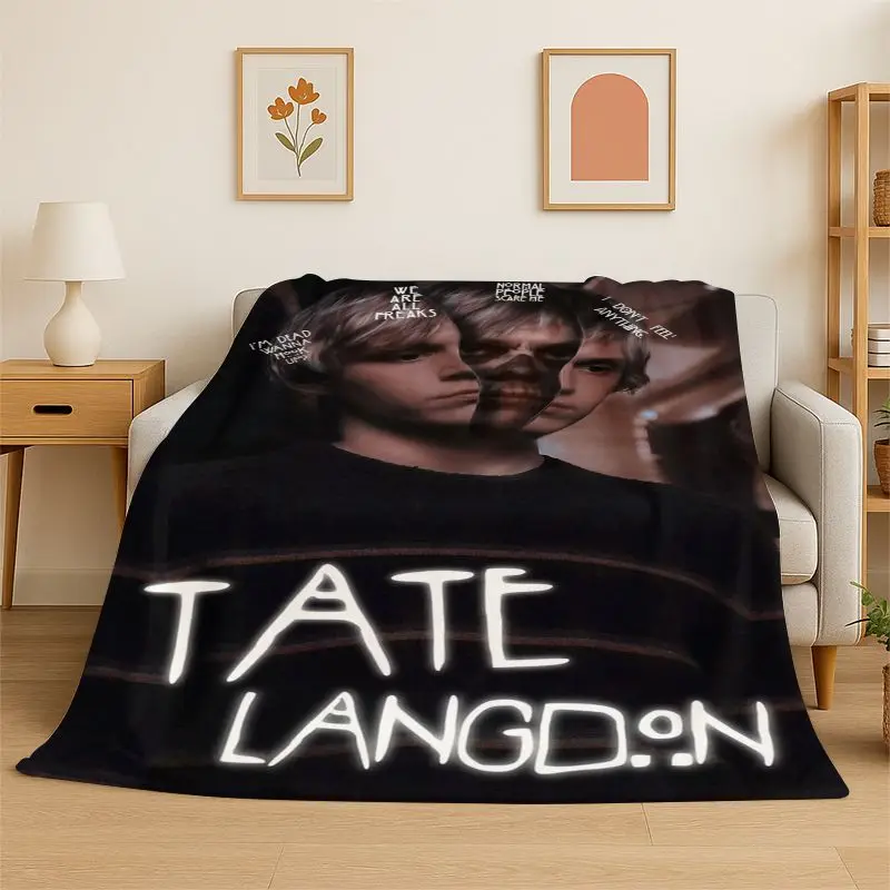 Famous Evan Peters TV Actro Flannel Blanket,Ultra Soft Warm Plush Throw for Home Bedroom Bed Sofa Cover Office Camping Picnic