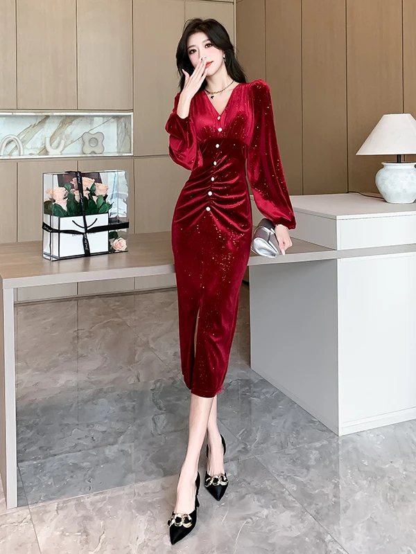 Fashionable Sexy Velvet Plaid Long Sleeve Bodycon Dress Lightweight Mature Sexy Personality Slimming Split Pleated Dress