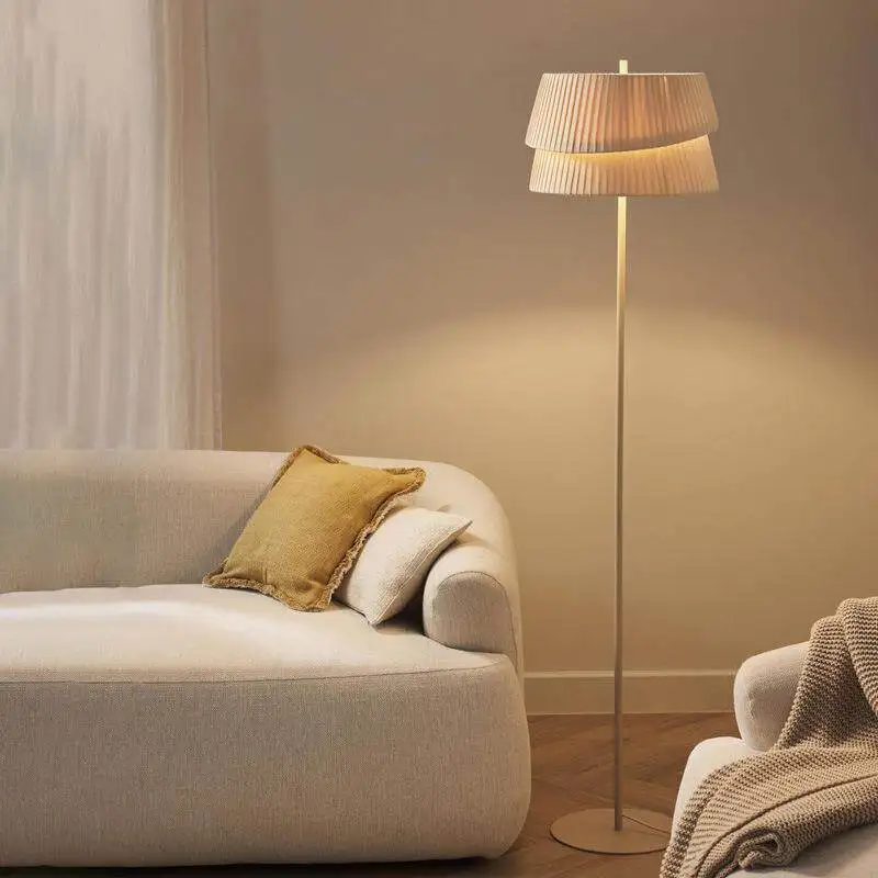 Cream Style Retro Floor Lamp Nordic Fabric Lamp Pleated Living Room Sofa Edge Lamp Bedroom Bedside Light Home Decor Lighting LED