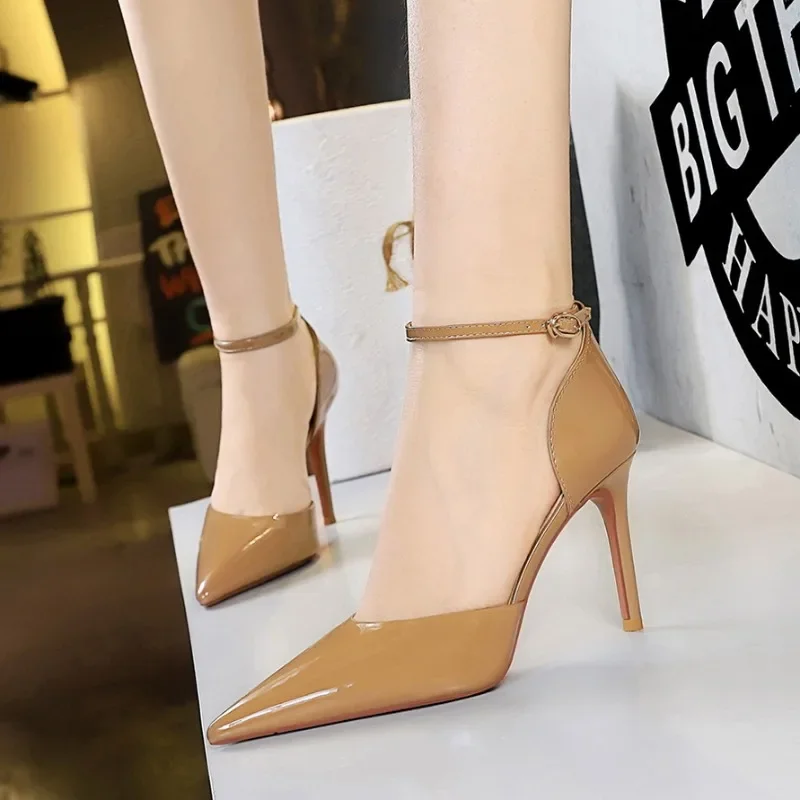 

BIGTREE Sexy Shoe Women Pumps Hollow Patent Leather 9cm Thin Heels Women Shoes Banquet Shoes Pointed Toe Buckle Strap High Heels
