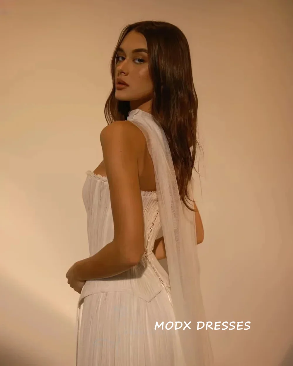 

MODX 2026 lvory Chiffon Wedding Dress Sleeveless Sweetheart A Line Formal Occasion Dresses Sweep Train Bride Gowns Customized