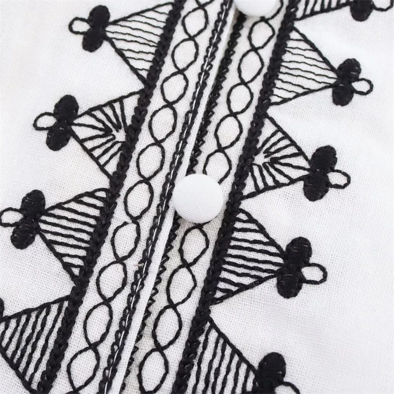 KEYANKETIAN Summer New Women's Embroidery Waistcoat Vest Retro style V-Neck Single Breasted Sleeveless Crop Top Thin Camisole