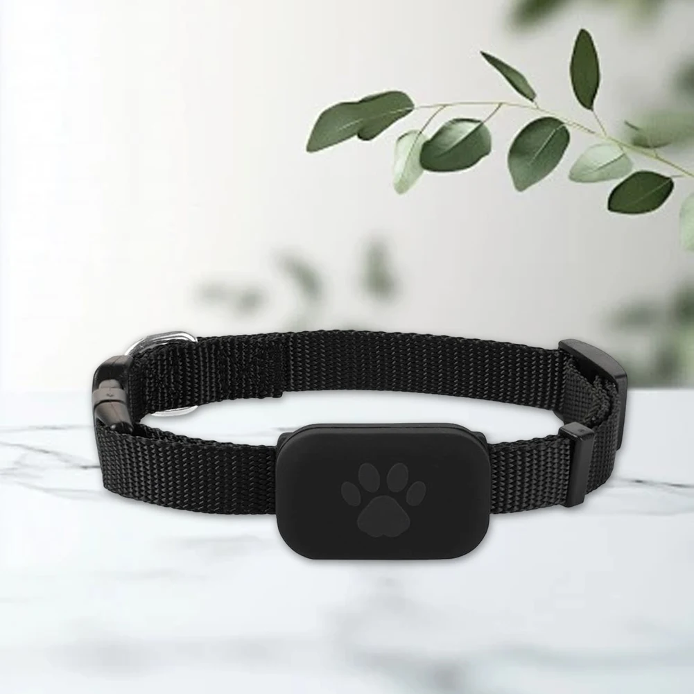 Pet GPS Tracker with Adjustable Collar Dog Tracker Smart Pet Locator for Dogs and Cats
