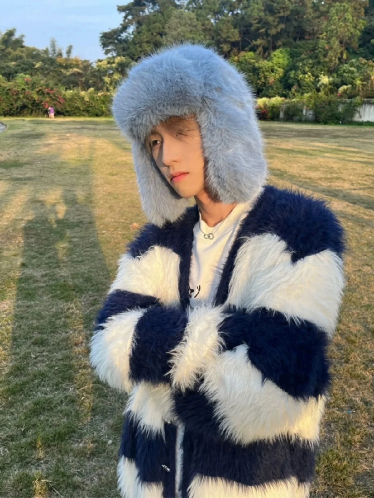 

Мужской осенне-зимний вязаный свитер с имитацией меха, в полоску, в японском ретро-стиле, свободного кроя, на пуговицах, кардиган