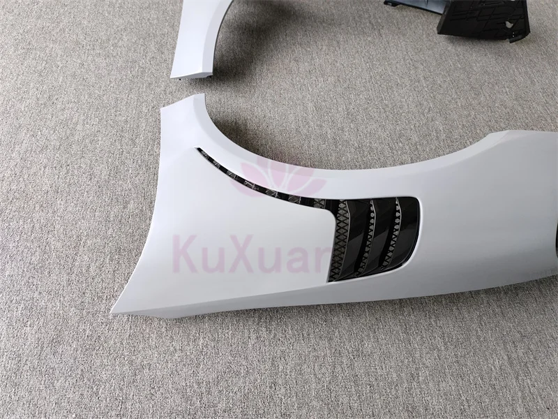 Used for Porsche 911 991.1 991.2 Upgrade A-style PP Plastic Front Mudguard Pair Body Kit
