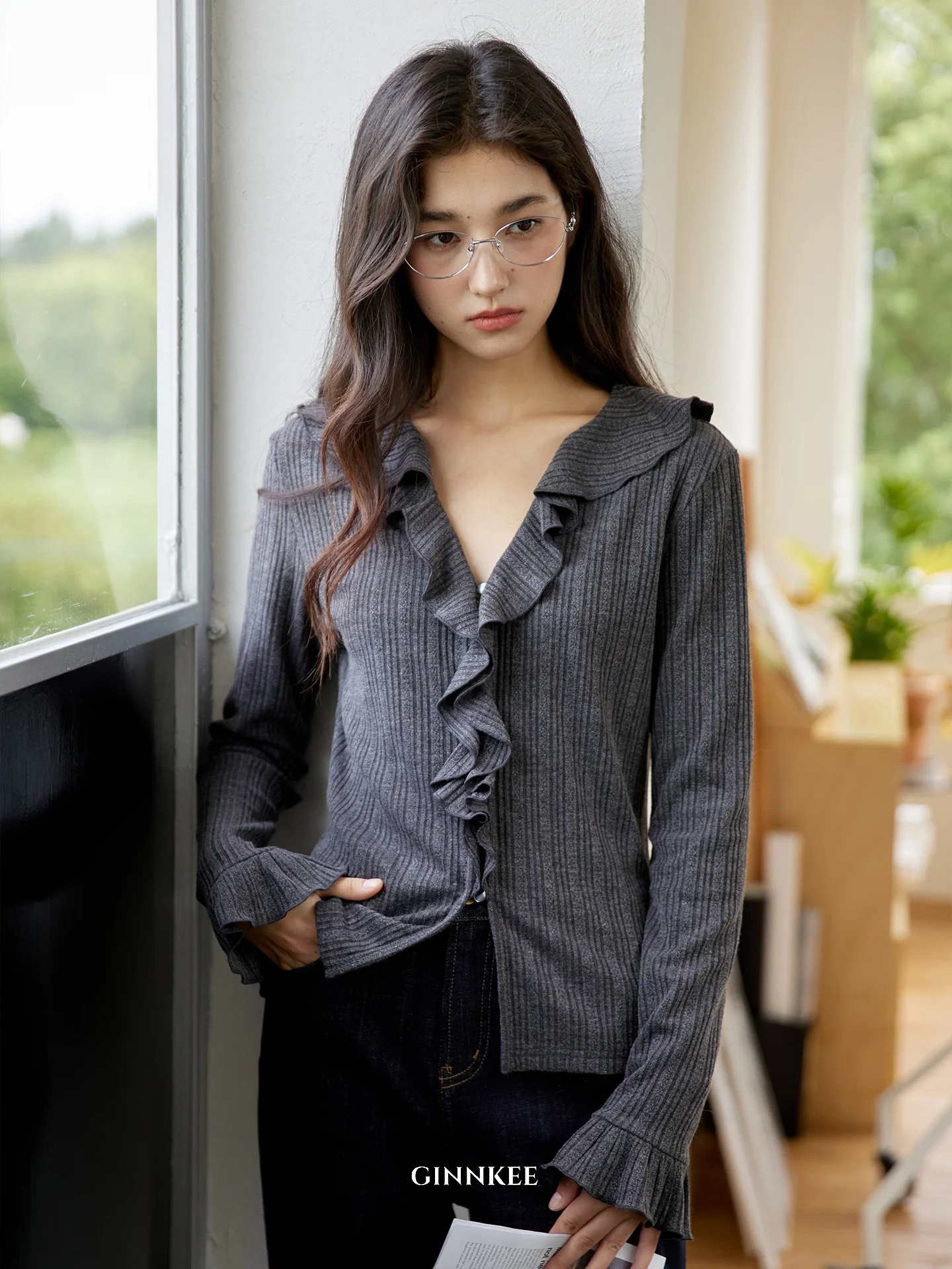 

Вязаный топ GINNKEE с длинными рукавами и кружевным дизайном, прямой крой, из смесового полиэстера, комфортный, мягкий, дышащий.