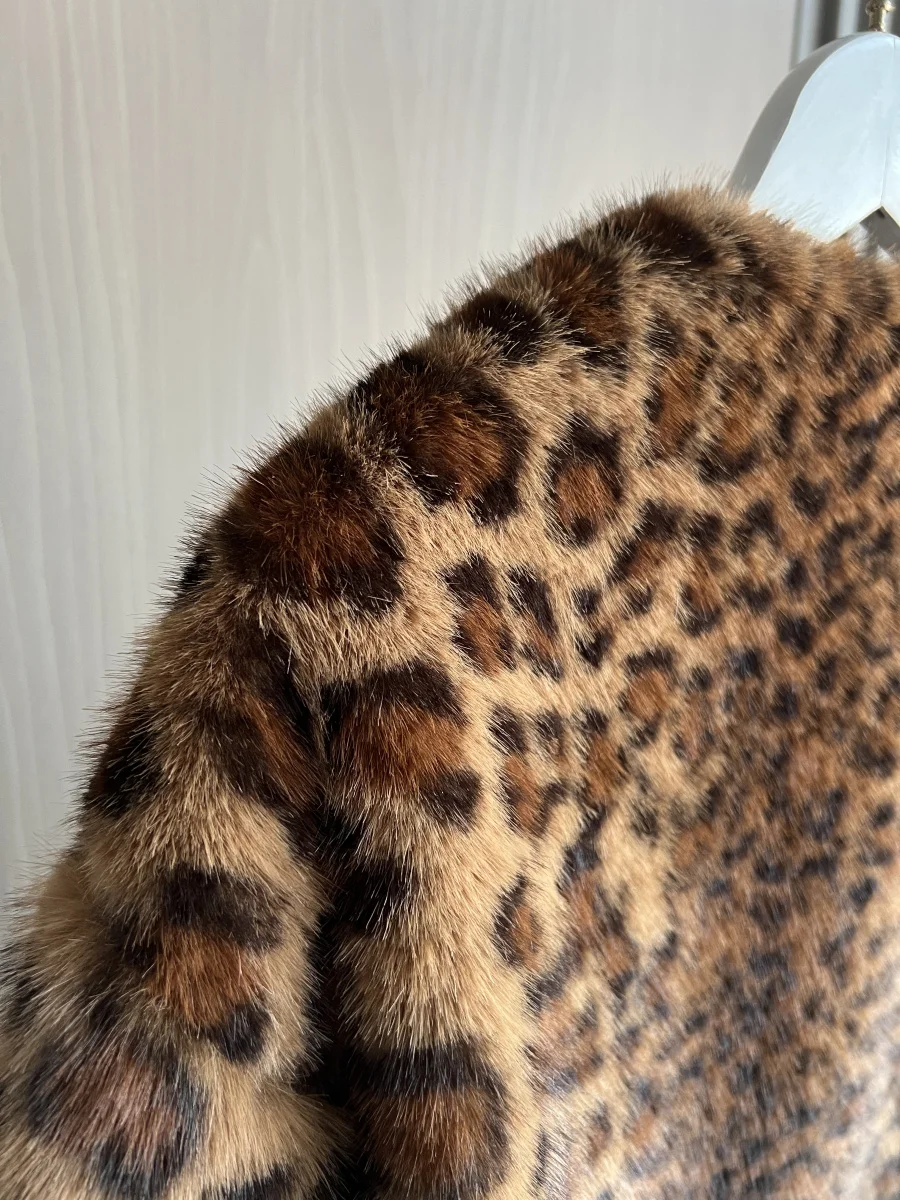 TRAF 2024 Autumn/Winter New Arrivals Women\'s Clothing Animal Print Faux Fur Coat with Hooded Jacket Round Neck Leopard Jacket