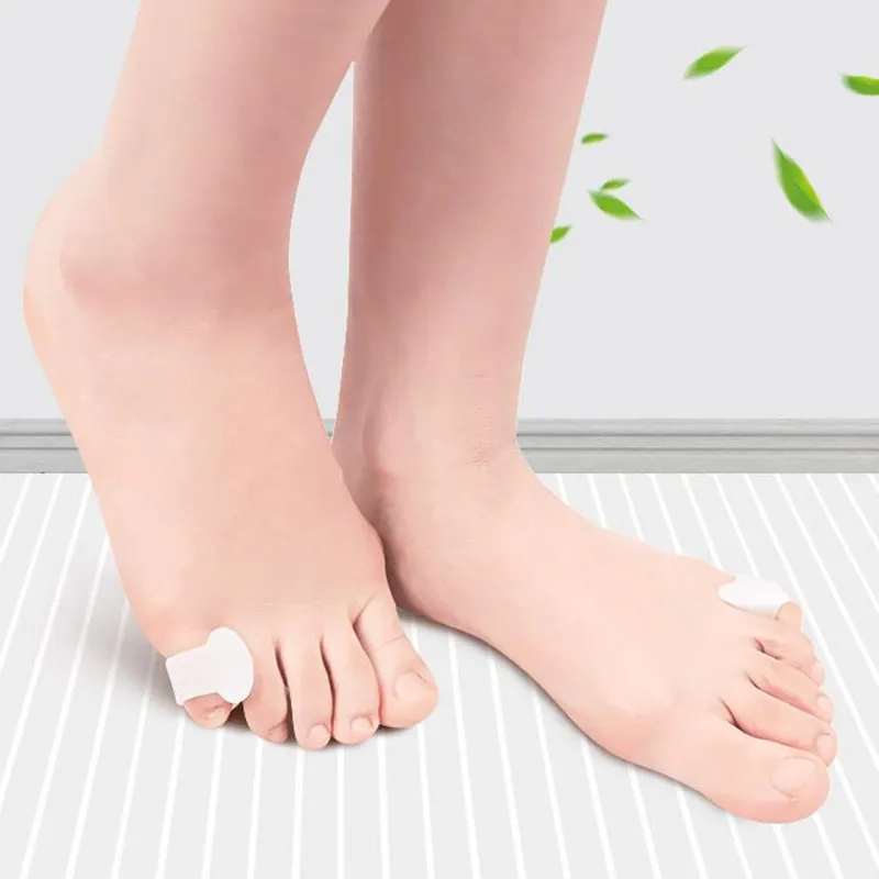 RHBJ 2Pcs Gel Pinky Toe Separator Spacer Little Toe Corrector Protector Reduce Foot Pain Relief for Callus Corns and Blisters