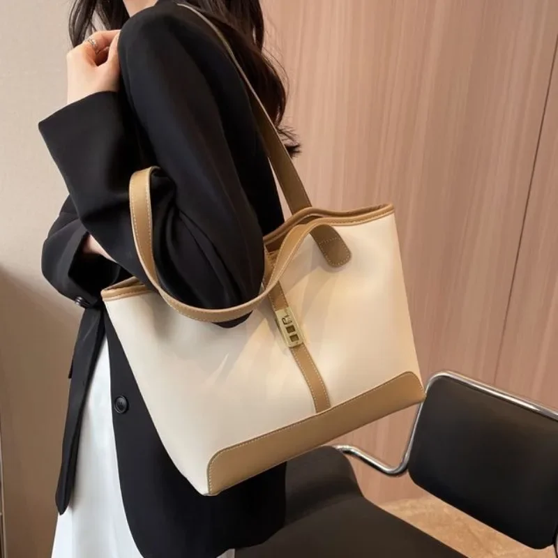 2024 Women Large Capacity New Versatile College Student Class Shoulder Bags Fashion High-end Work Commuting Tote Bag Handbags