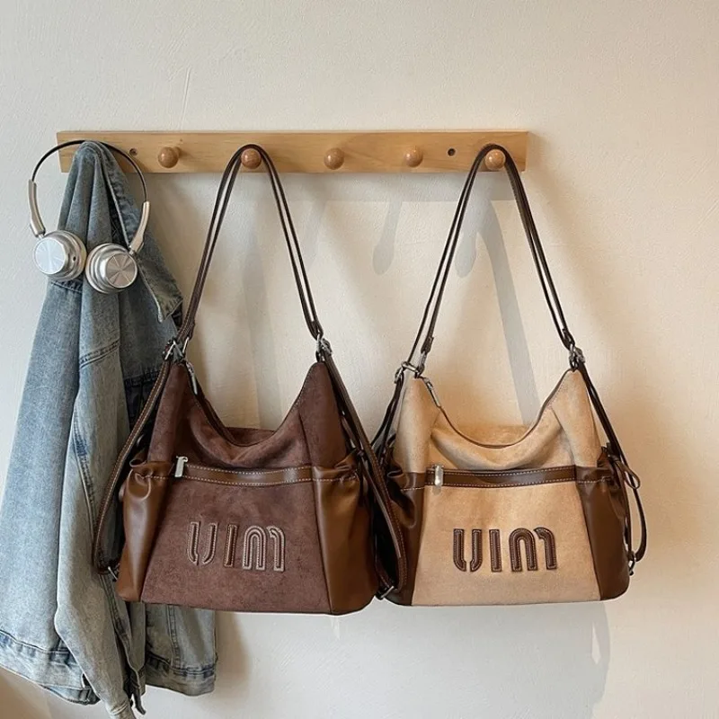 

Classic Mini Underarm Handbag Maillard Style Exquisite Ribbed Pattern 2025 New Model Female Casual Travel Bag Trendy