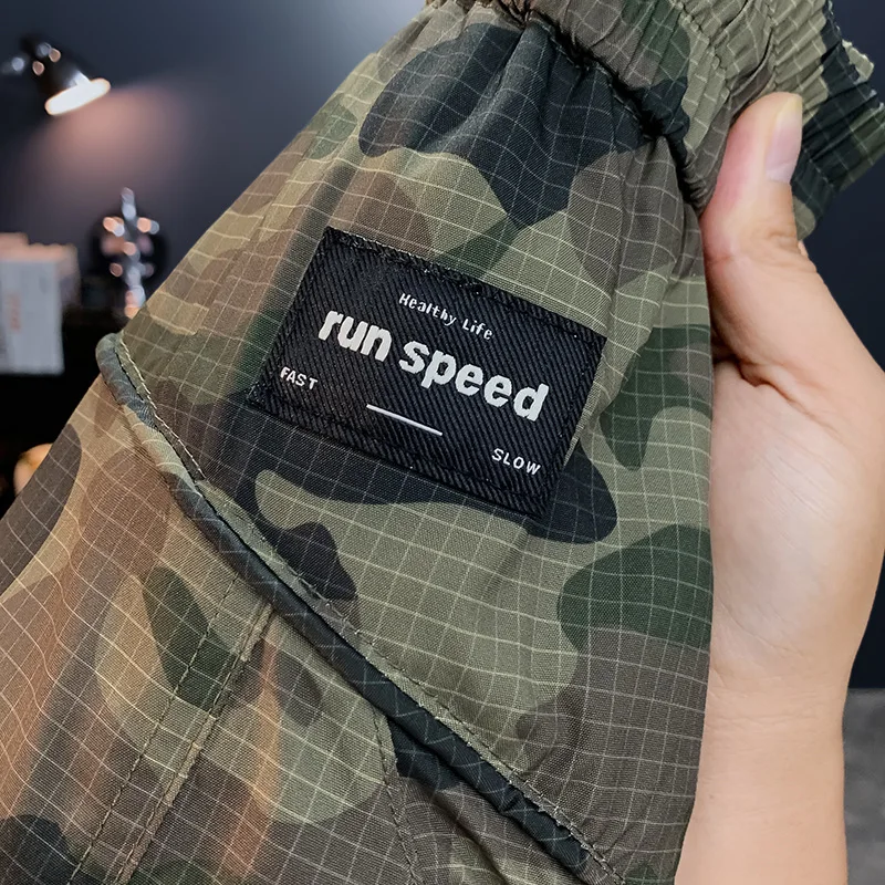 Camouflage casual work pants for men in the summer of 2025, thin, trendy, versatile shorts, quick drying, loose cropped pants