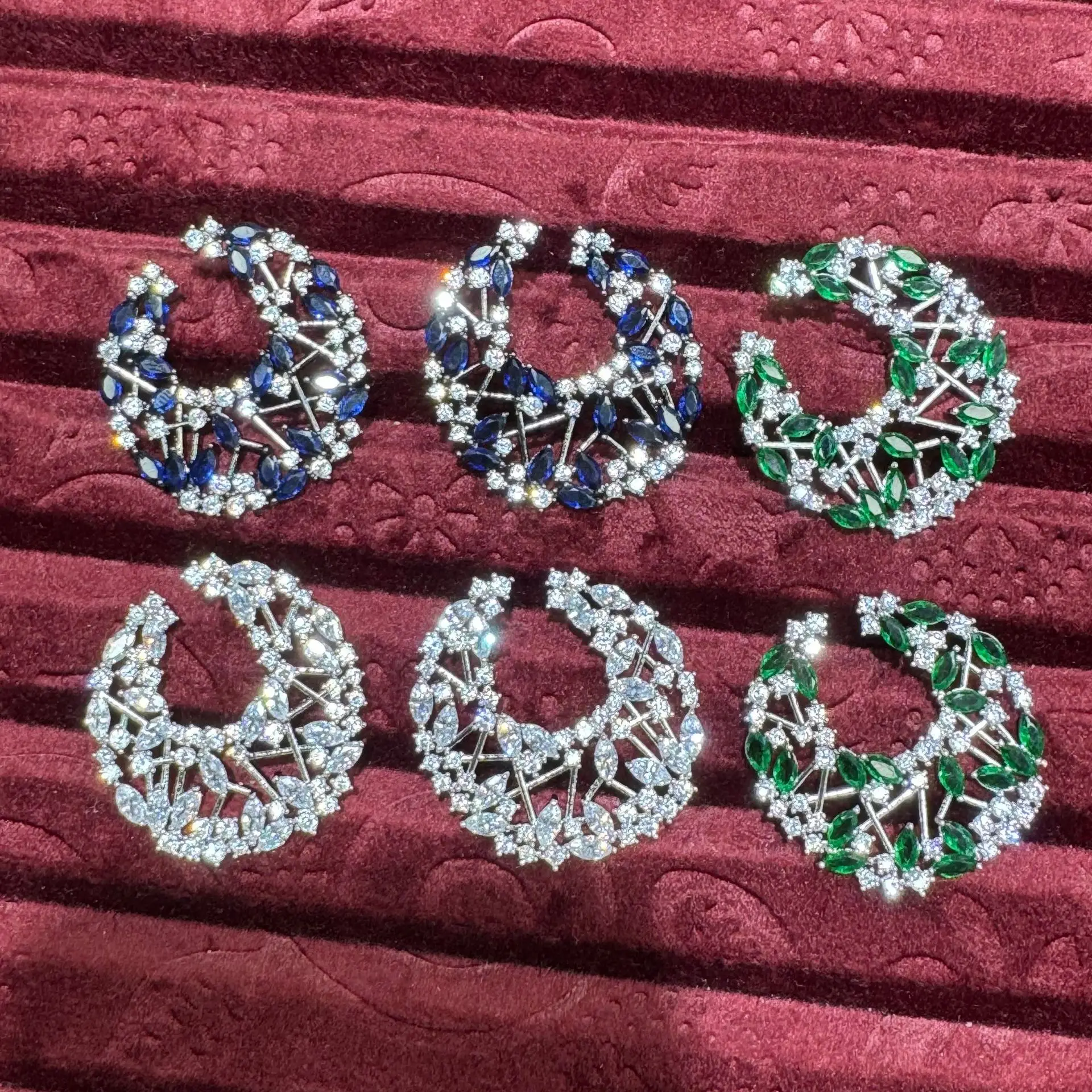 

New fashionable and high-end design irregular personalized creative hoop earrings exquisite 925 silver ear needles