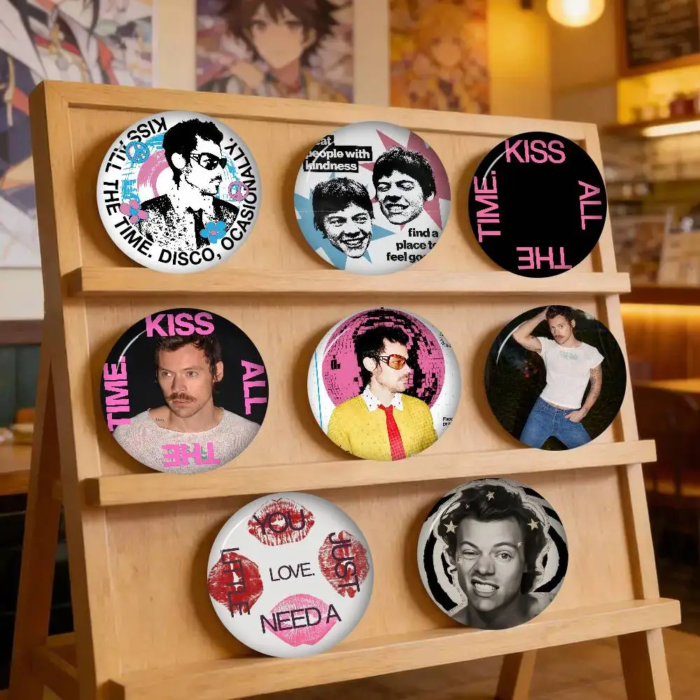 Kiss All The Time Harry Styles  Soft Button Pin Round Metal Badge Lapel Pin Parts Gift Friends Kid Jewelry