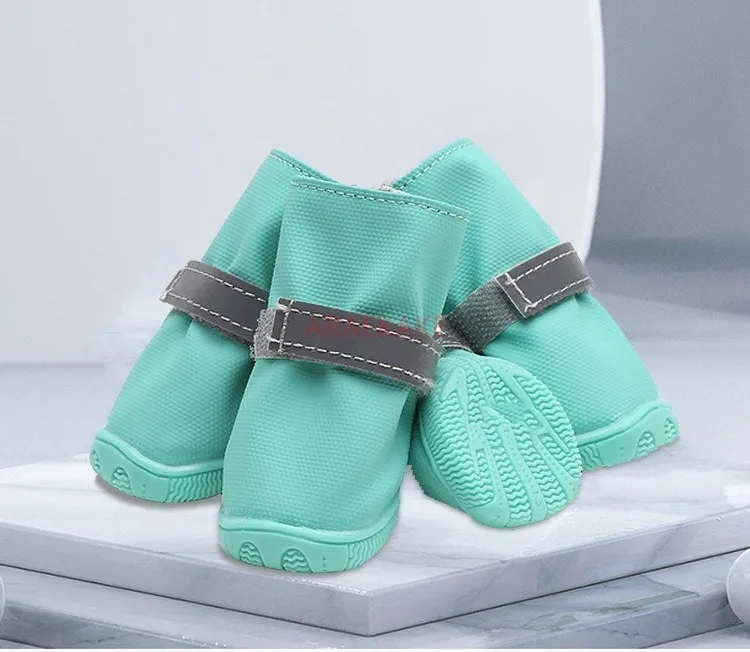 New reflective strap for outdoor pet shoes, anti slip and snow resistant rubber sole, washable small dog rain shoes