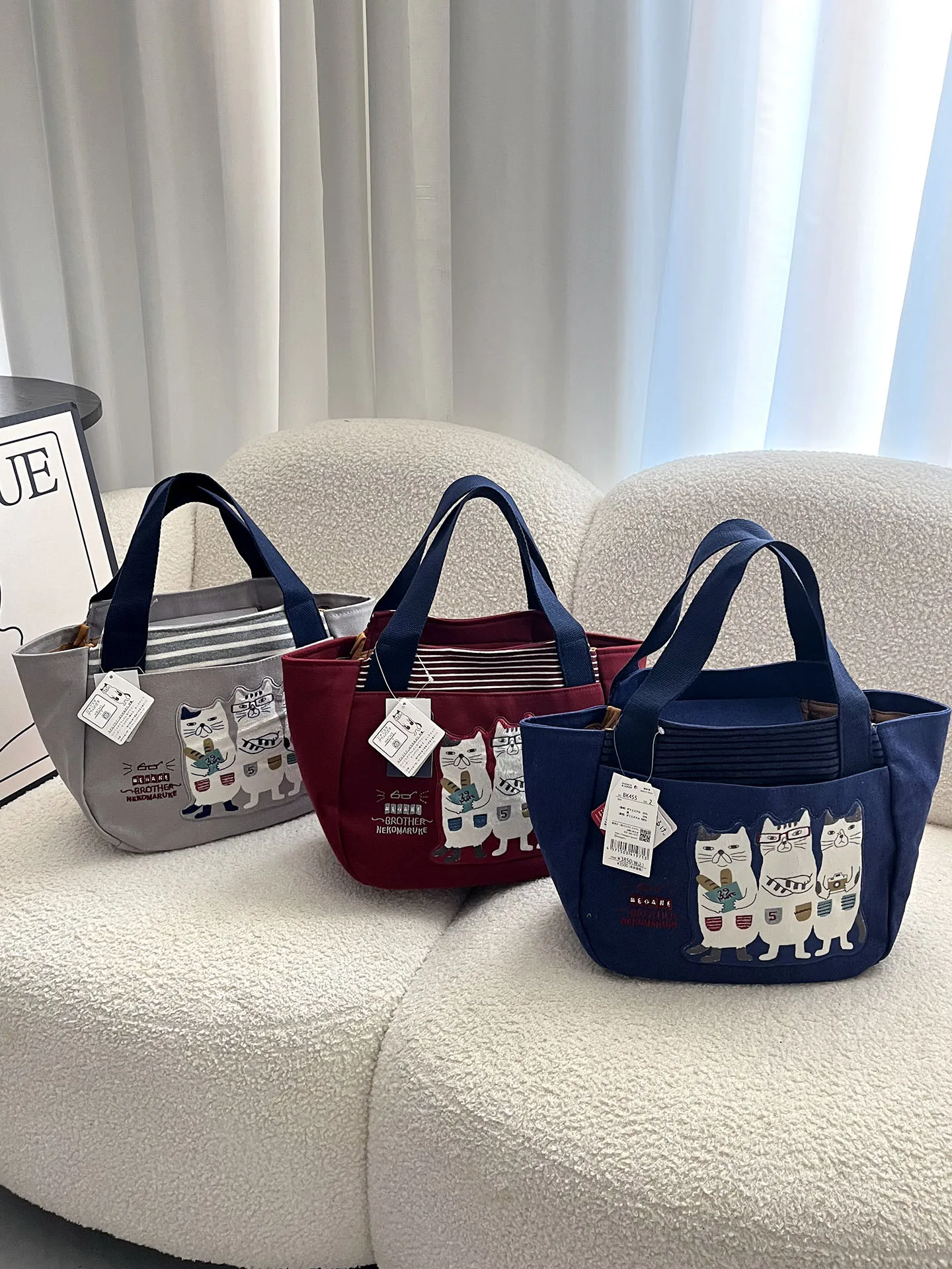 

Kusuguru Embroidered French Canvas Tote Bag Large Capaci Handheld Zipper Closure Commuter Bag for Teens