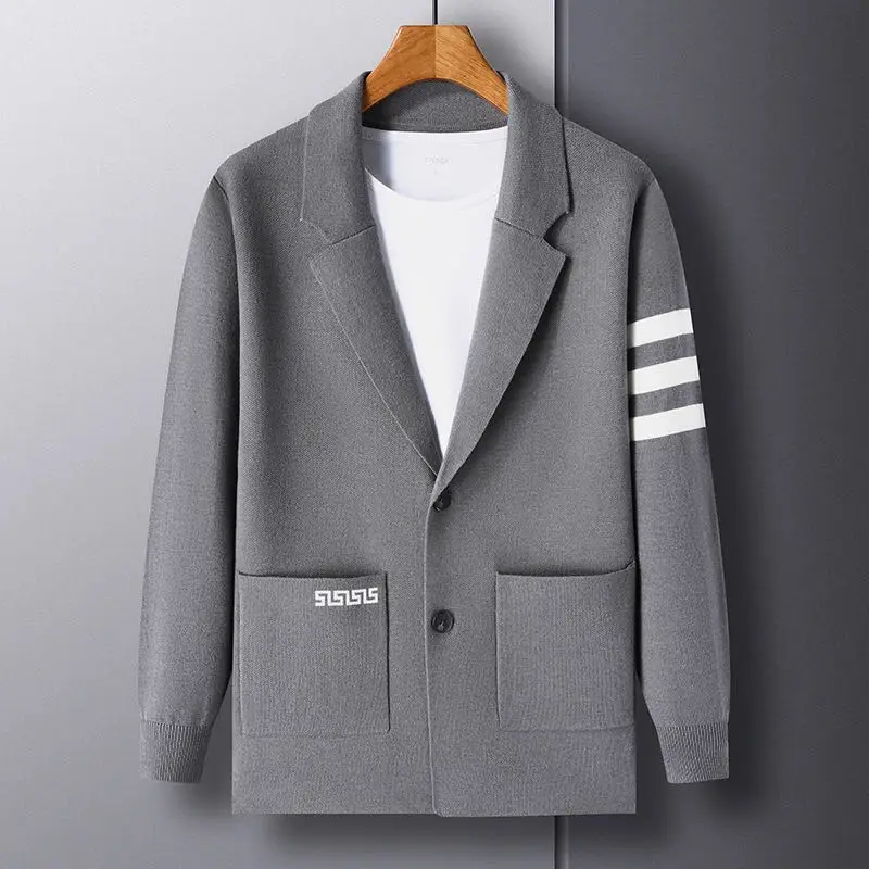 Brand embroidered sweater cardigan men's Spring and Autumn 2023 new classic striped trend casual Korean high-end knitted coat