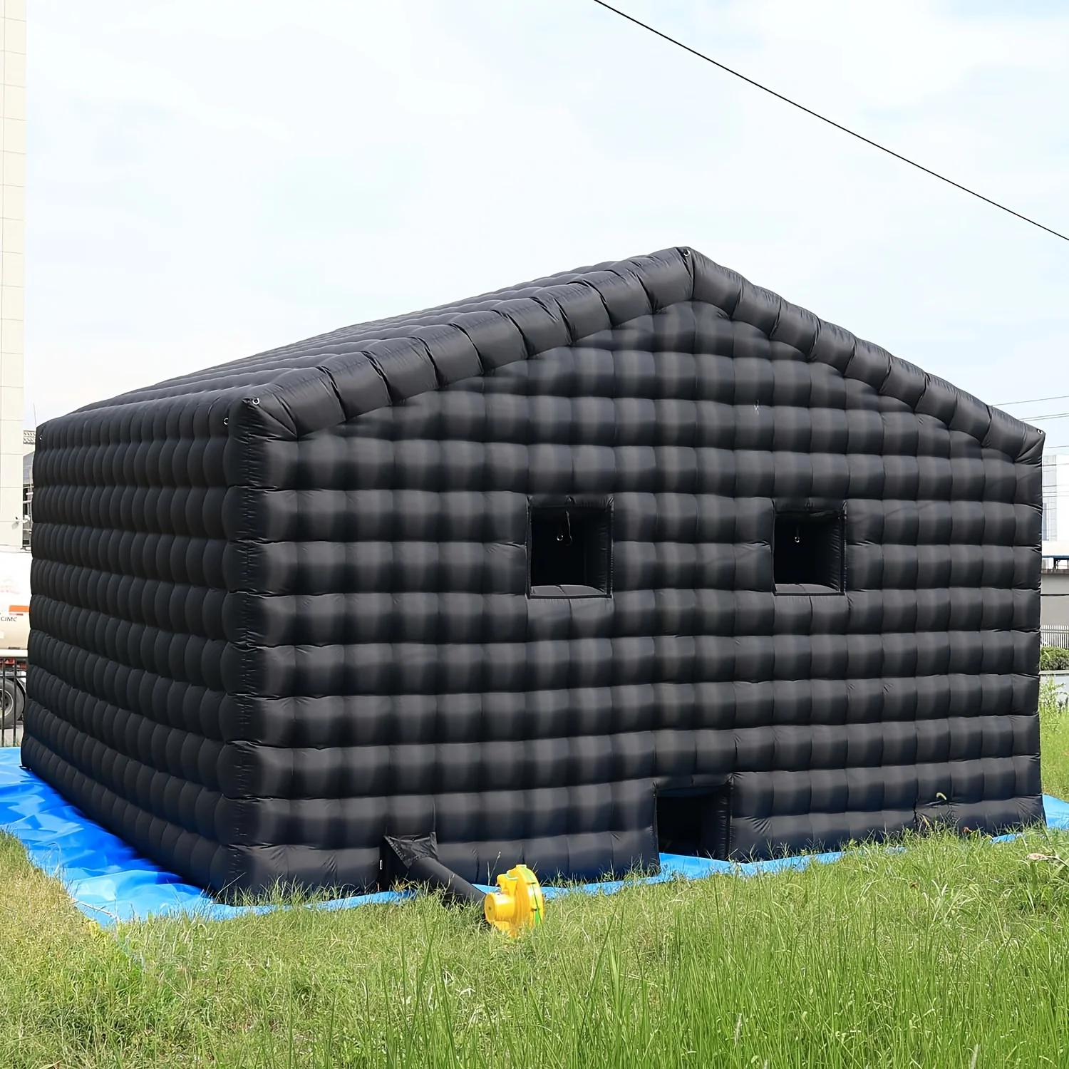 Stock  20/26FT Disco Black House Cube Blow Up Tent Inflatable Nightclub Portable Inflatable Party Tent With Blower For Party