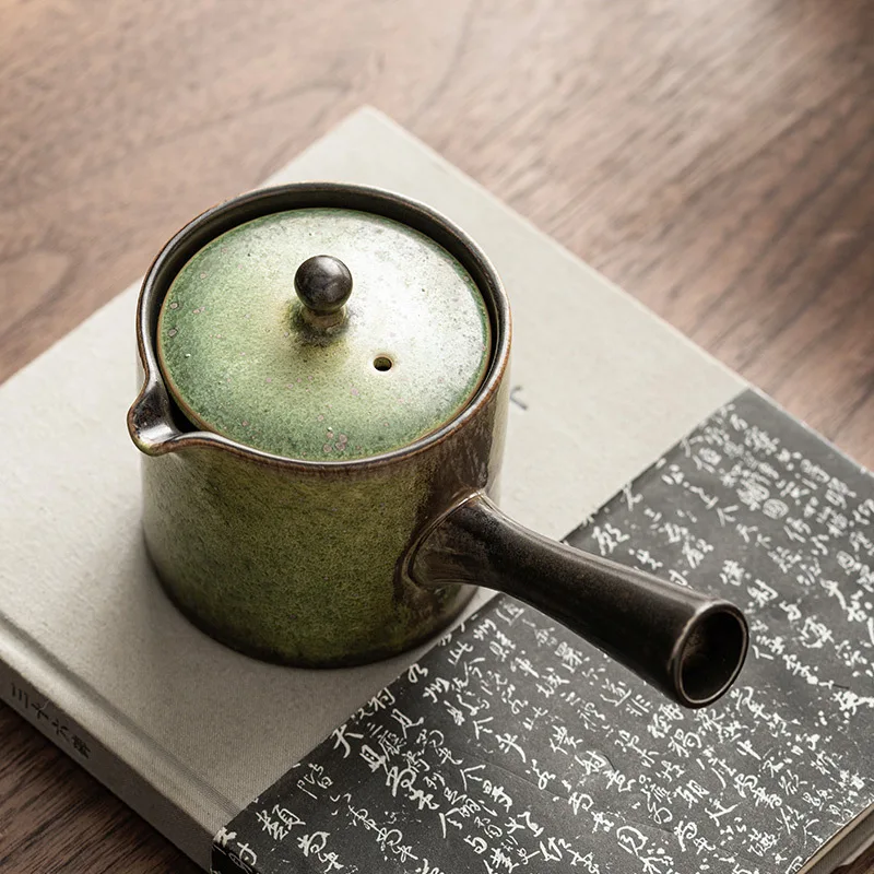 

Керамический чайник с ретро-ручкой, изготовленный в печи, с разделителем для чая, китайский чайный набор для кунг-фу, для дома, встреч, гостей, с защитой от ожогов