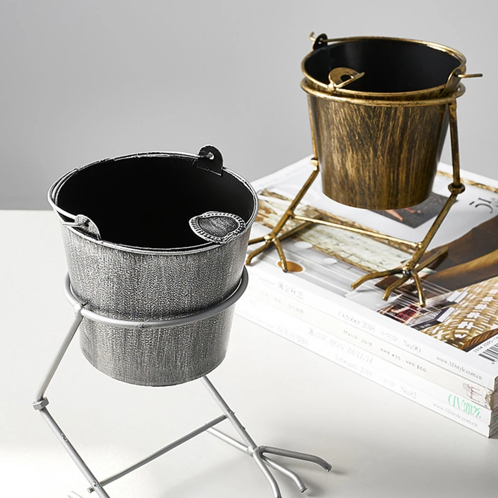 

Metal Ashtray Industrial Style Resin Material Creative Shape Home Office Bar Jar Desktop Decoration Table