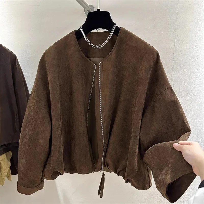 2025 أنثى موضة Lmitation الجلد المدبوغ القمم سترة ربيع الخريف المرأة الجولة الرقبة أبلى السيدات الأمريكية طويلة الأكمام معطف قصير