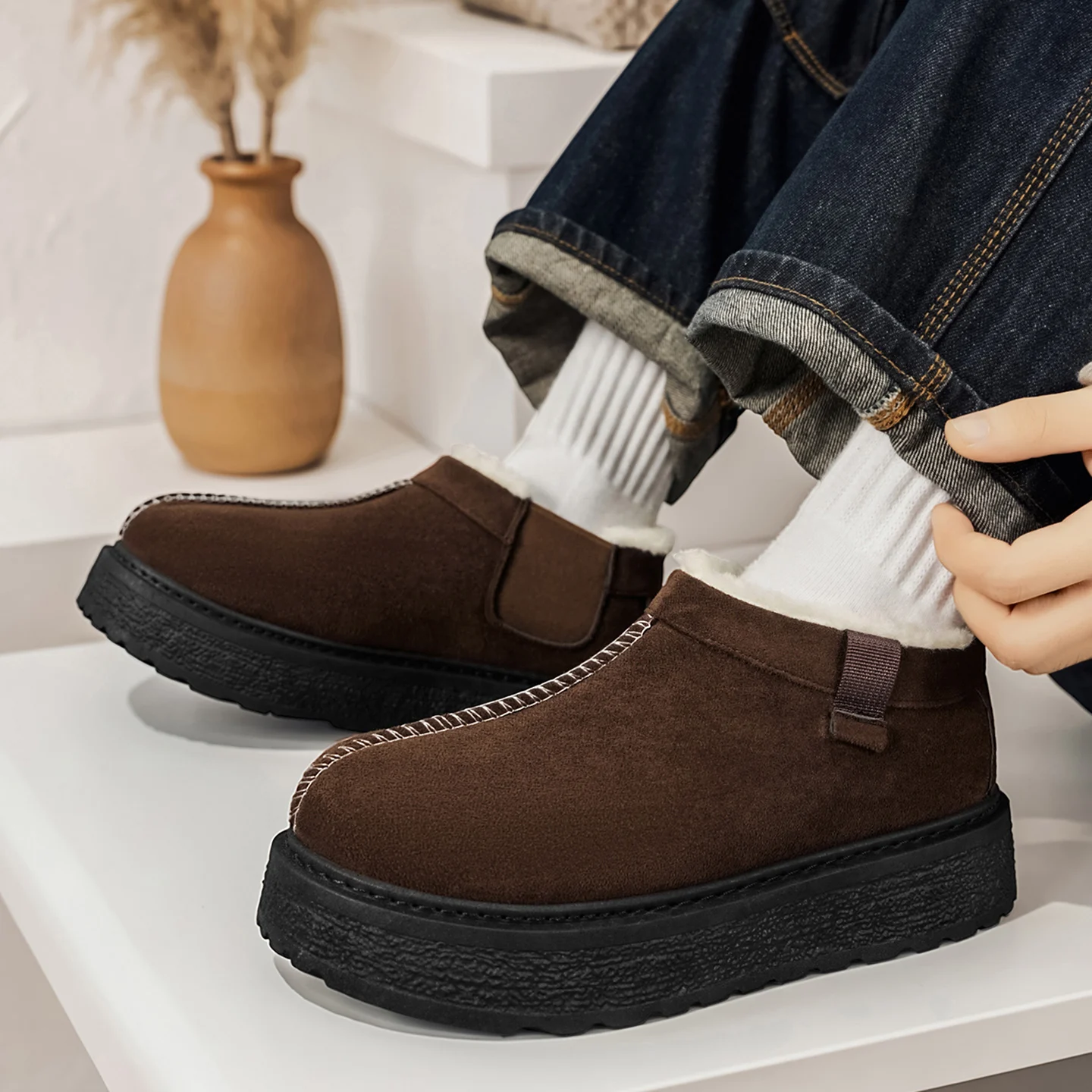 Men's Retro Bread Snow Boots Winter Fleece Lined Thick Sole Daily Versatile Slip On Warm Cotton Shoes