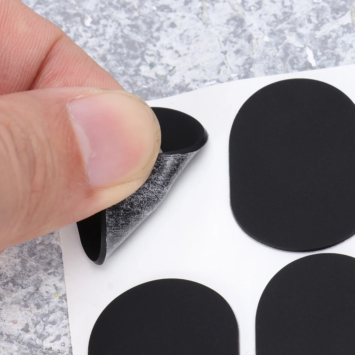 

16pcs 0.8Mm Alto Tenor Sax Clarinet Pads Cushions Black Soundproof Elastic Replacement For Oboe Clarinet Instruments Great Pads