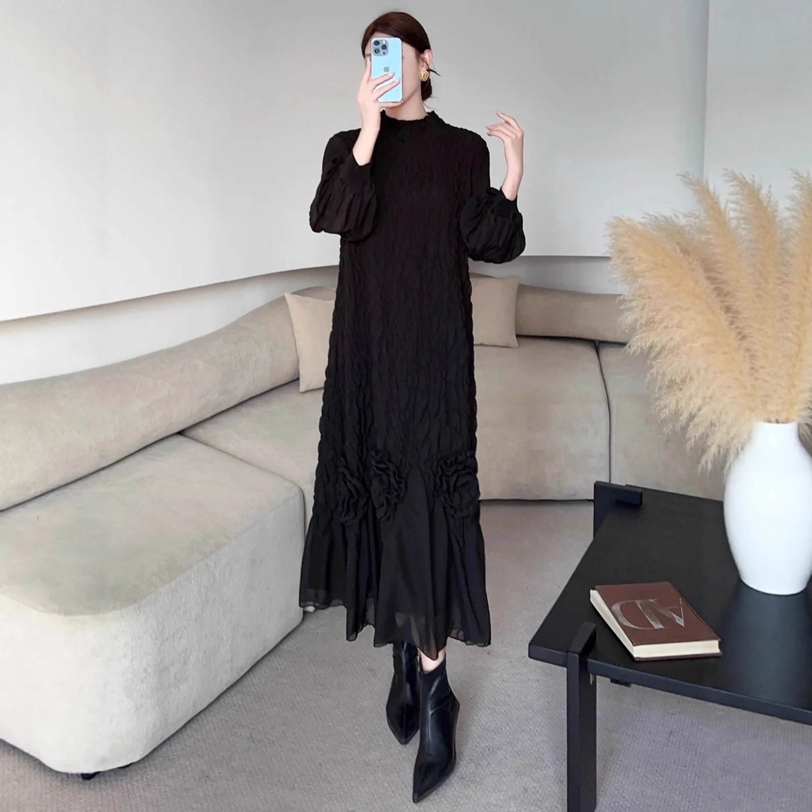 Miyake plissé 2025 nouvelle robe ample grande taille femmes à manches longues automne et hiver tempérament à la mode longue jupe de Base