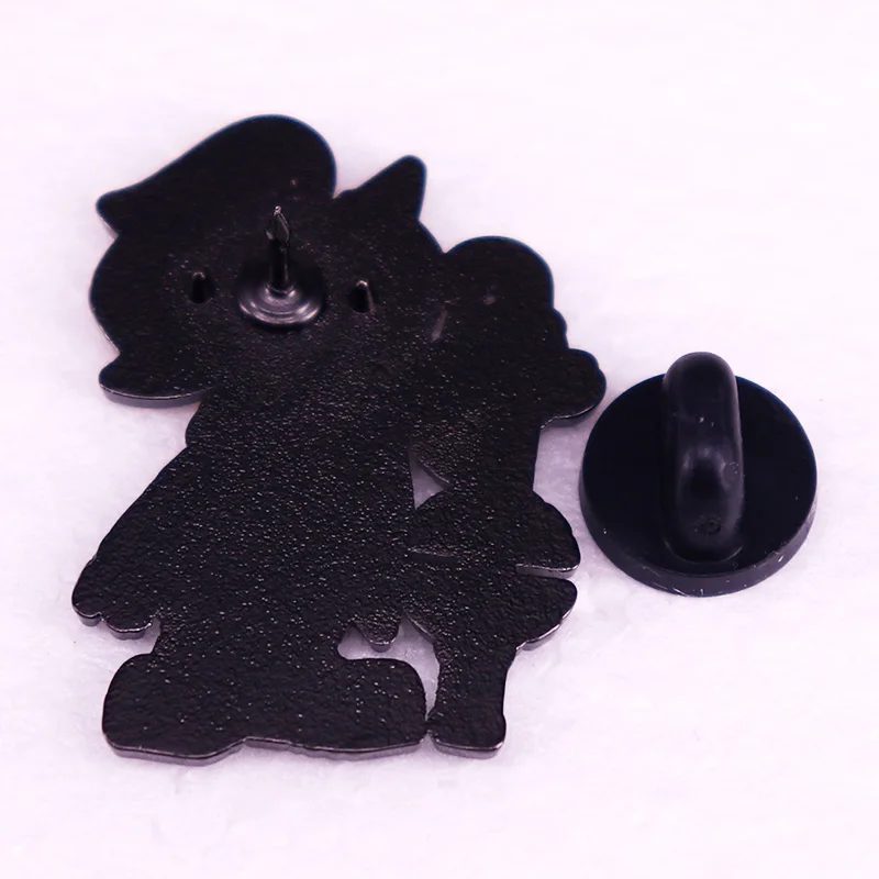 Game character fox the Whispers Enamel Pin brooch badge jewelry