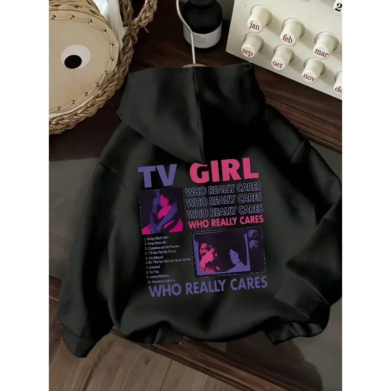 Fashionable black hoodie with eye-catching 