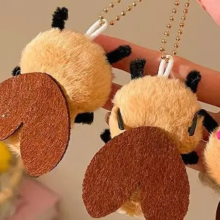 

Cartoon Plush Cute Funny Cockroach Shape Doll Pendant Student Bag Decoration Student Fun Gift Accessories